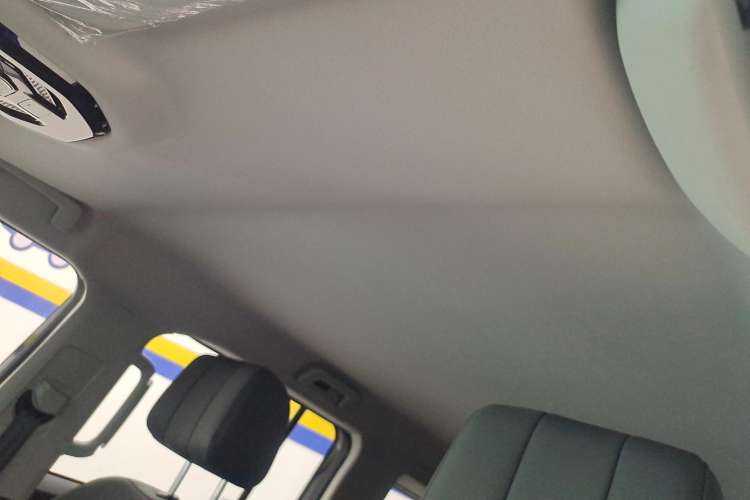 Used Jetour Traveler 2023 2.0T All-Wheel-Drive Crosser
