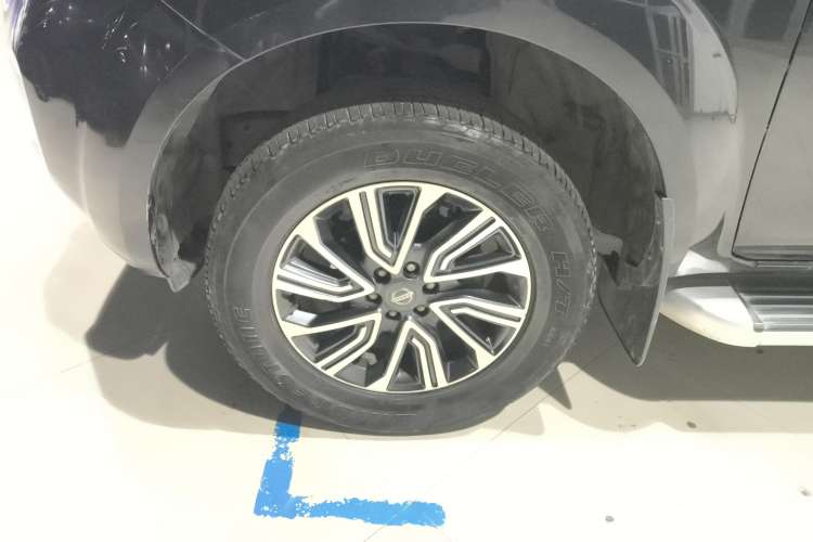 Used Nissan Terra 2018 2.5L Automatic 2WD Luxury Edition
