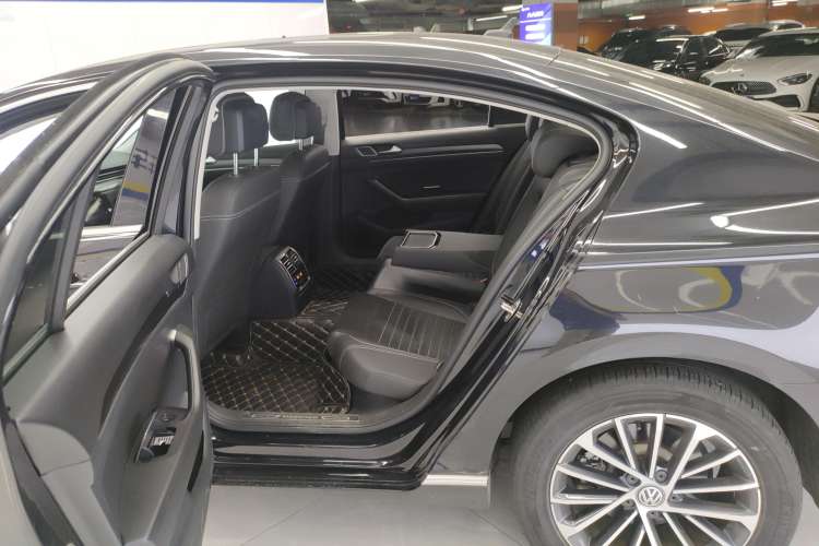 Used Volkswagen Magotan 2020 330TSI DSG Luxury Edition