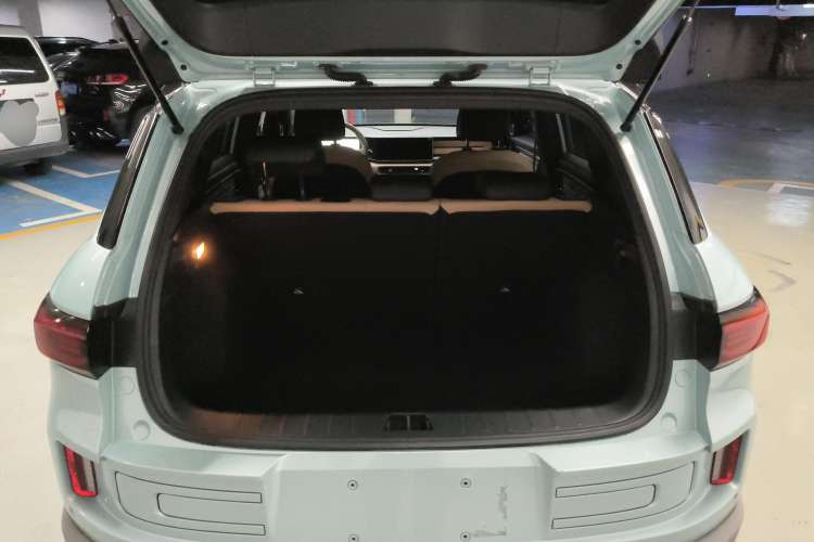 Used Geely Auto icon 2023 1.5TD Chocolate Smoothie Edition
