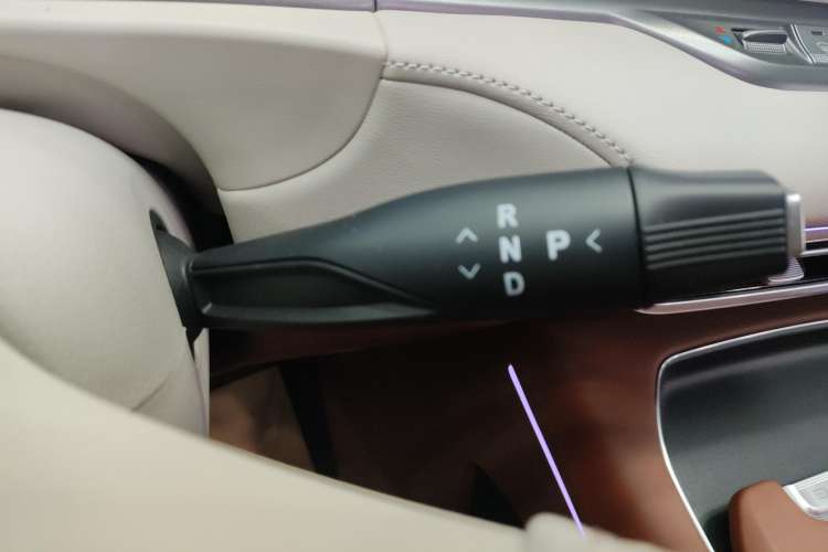 Used VOYAH FREE 2024 Ultra-Long Range Intelligent Driving Version
