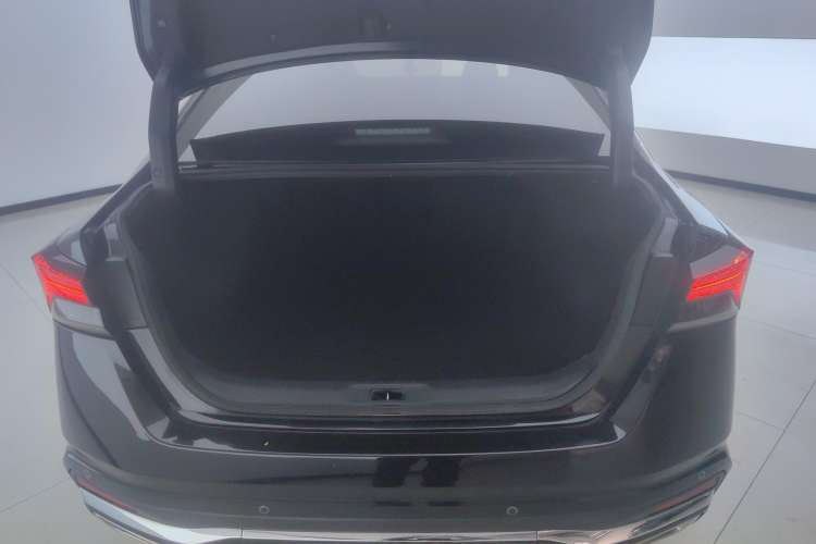 Used Nissan Teana 2022 2.0L XL-Upr Enjoyment Edition
