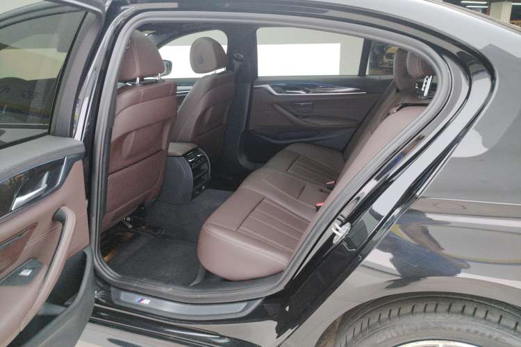 Used BMW 5 Series 2018 525Li M Sport Package