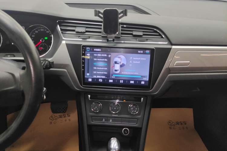 Used Volkswagen Touran 2016 Touran L 280TSI DSG Style Edition
