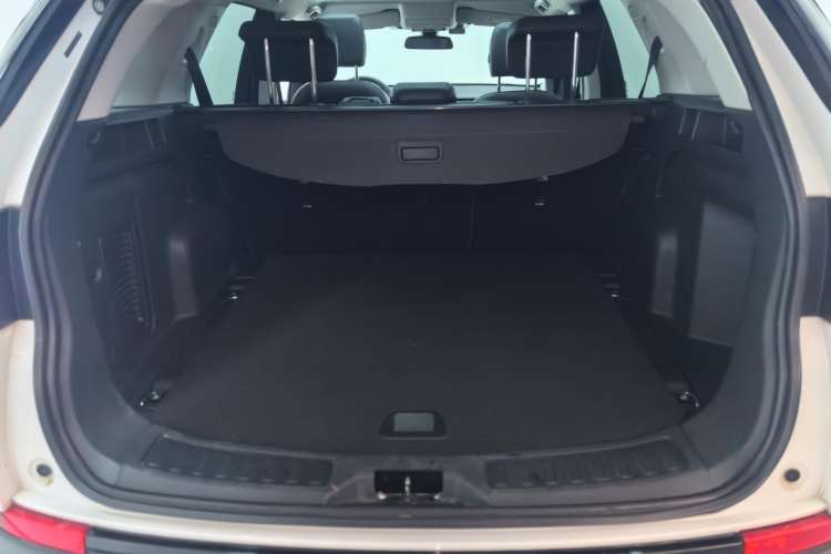 Used Land Rover Discovery Sport 2018 240 PS PURE Edition
