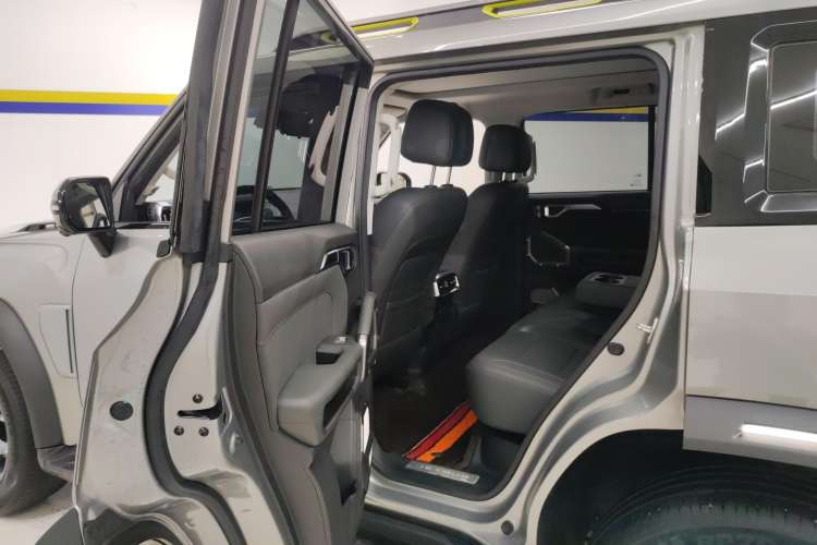 Used JETOUR Traveler 2023 2.0T All-Wheel-Drive CrossPRO
