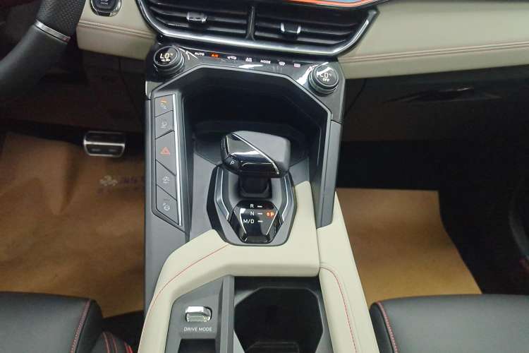 Used Lynk & Co 06 2020 1.5T YAO Halo
