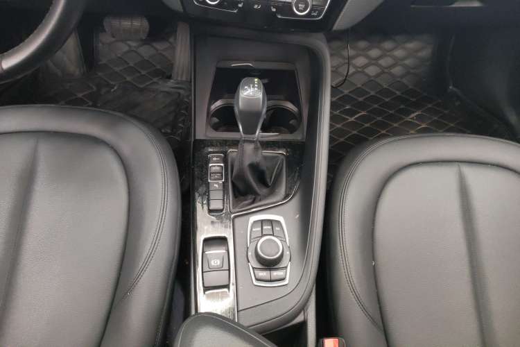 Used BMW X1 2016 sDrive18Li Premium Edition