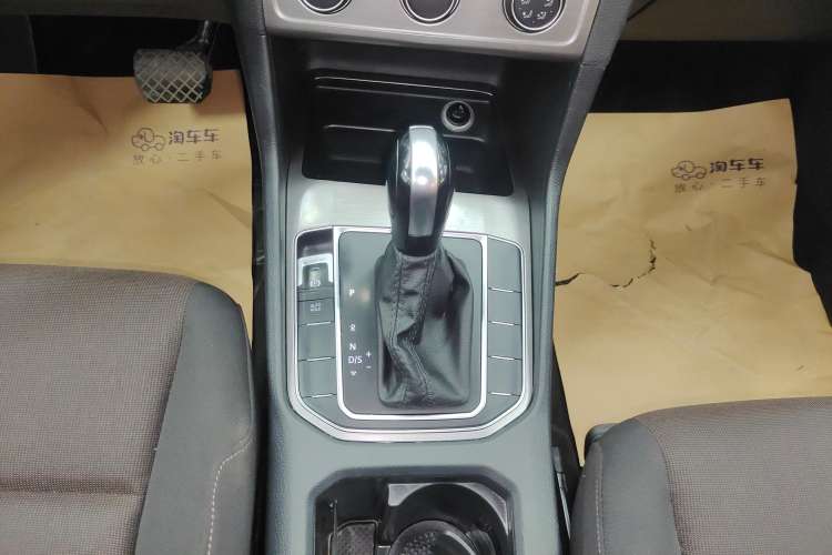 Used Volkswagen Golf Sportsvan 2016 1.6L Automatic Comfort Model
