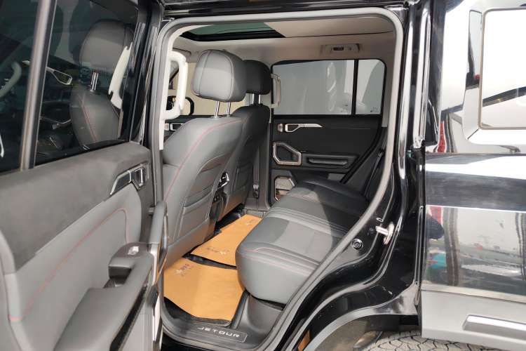 Used Jetour Traveler 2023 2.0T Four-Wheel Drive Conqueror
