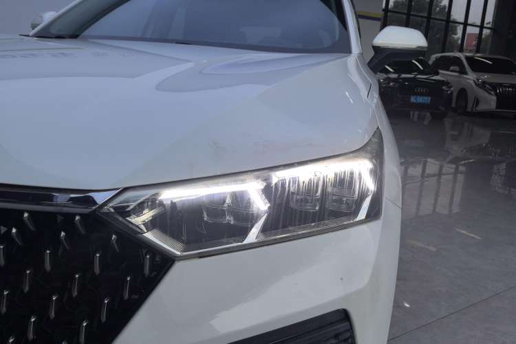 Used Bestune T77 2019 230 TID Automatic Luxury Version China VI Emission Standard
