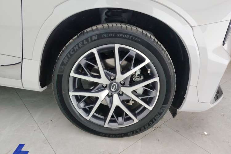 Used GAC Trumpchi GS8 2022 Dual-Engine Series 2.0TM Two-Wheel Drive Prestige Edition (7 Seats)
