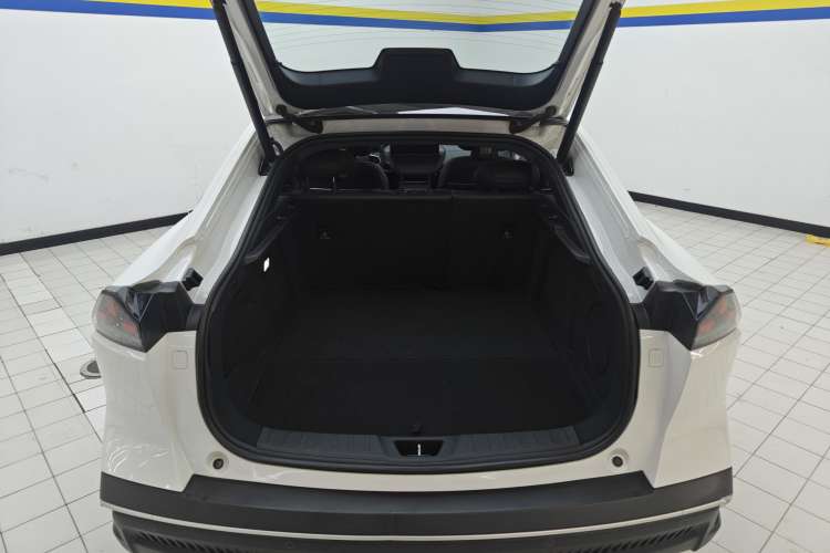 Used  SL03 2023 200Max Range-Extended Version
