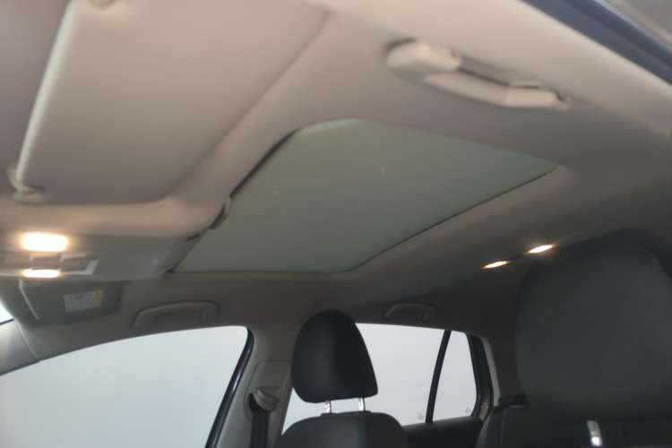 Used Volkswagen Golf 2016 230TSI Automatic Comfort Version
