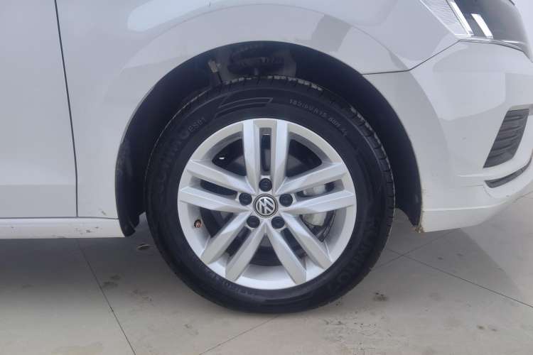 Used Volkswagen Jetta 2019 Dream Edition 1.4L Manual Fashion Version