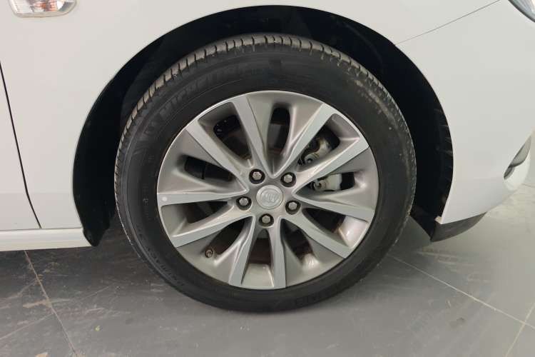 Used Buick GL6 2021 323T Mild Hybrid Connect Luxury Model
