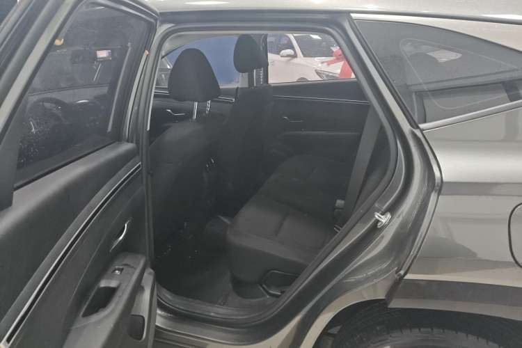 Used Hyundai Tucson 2022 Tucson L 2.0L Hybrid – Smart Enjoyment Version
