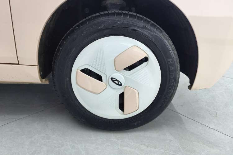 Used Chery QQ Ice Cream 2023 170km Milkshake – Lithium Iron Phosphate
