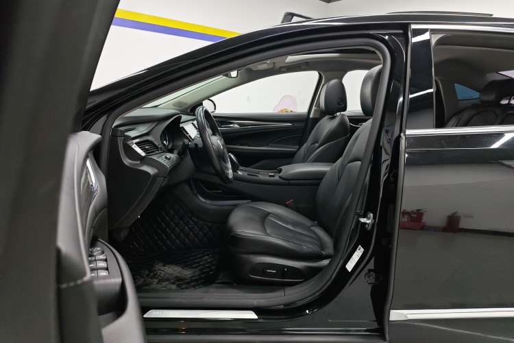 Used Buick LaCrosse 2022 552T Luxury Version
