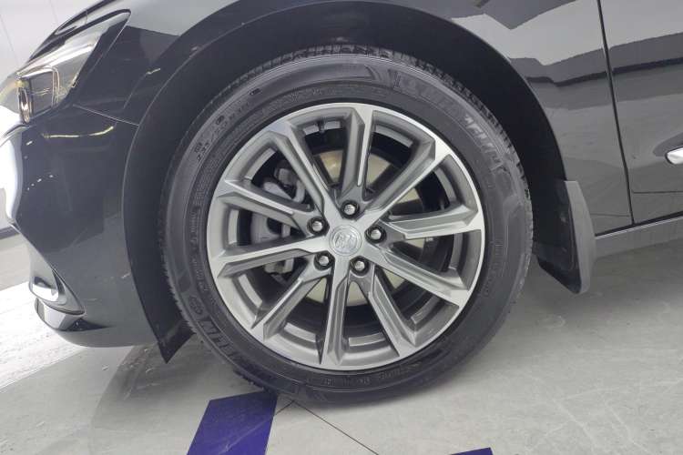 Used Buick LaCrosse 2022 652T Luxury Version
