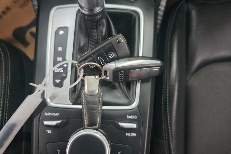 Used Audi Q2L 2020 35 TFSI Fashion Dynamic Model
