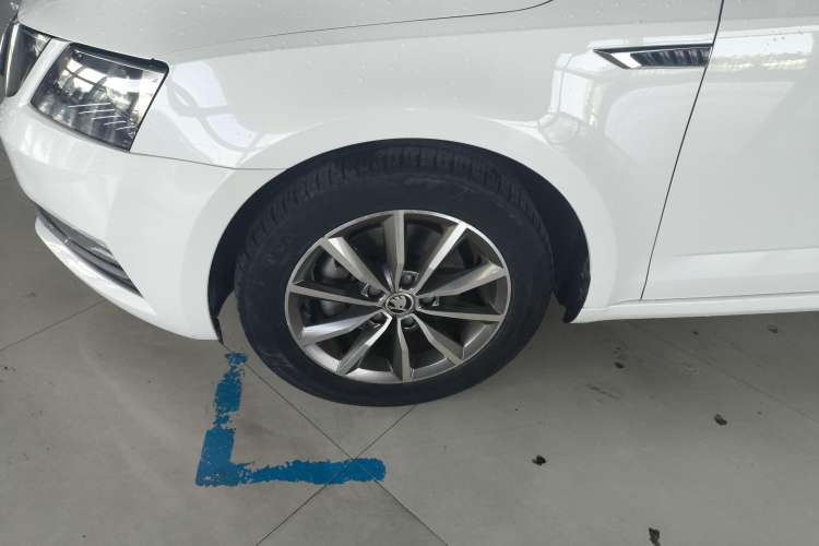 Used Skoda Octavia 2018 1.6L Automatic Comfort Edition
