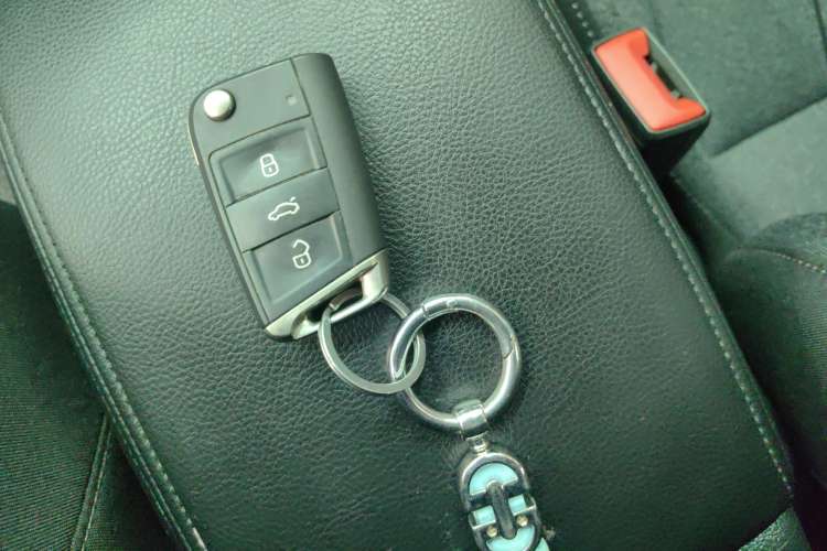 Used Volkswagen Tharu 2021 280TSI Two-Wheel Drive Trend Edition
