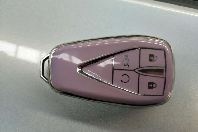 Used Changan UNI-V 2023 1.5T Prestige Model
