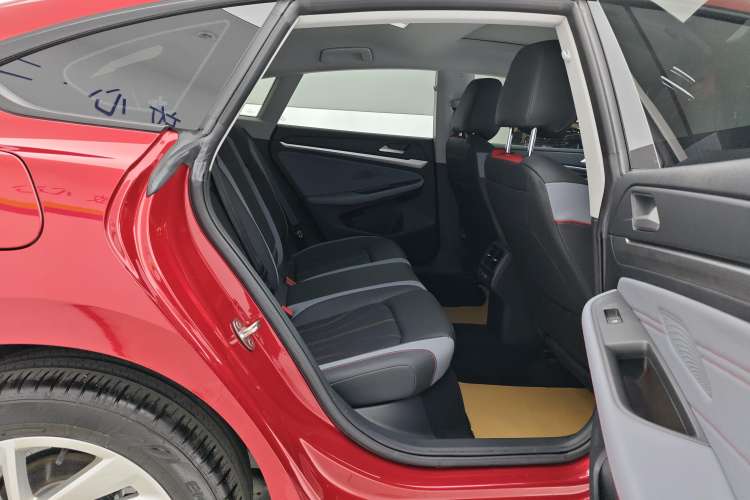 Used Volkswagen Lamando 2023 Lavida L 280TSI DSG Spicy Edition
