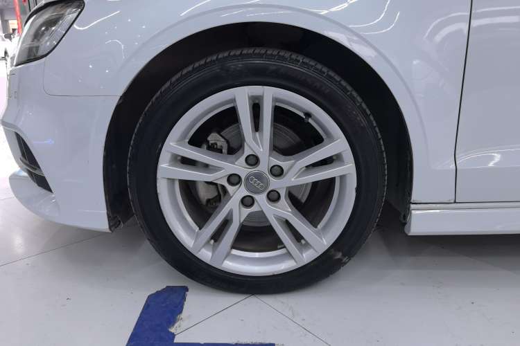 Used Audi A3 2019 Limousine 35 TFSI Fashion Edition China VI Emission Standard
