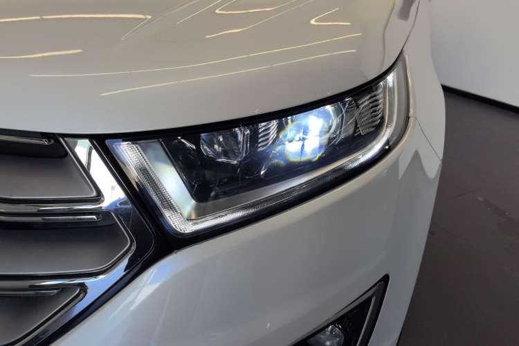 Used Ford Edge 2018 EcoBoost 245 Two-Wheel-Drive Titanium 7-Seater China V Standard
