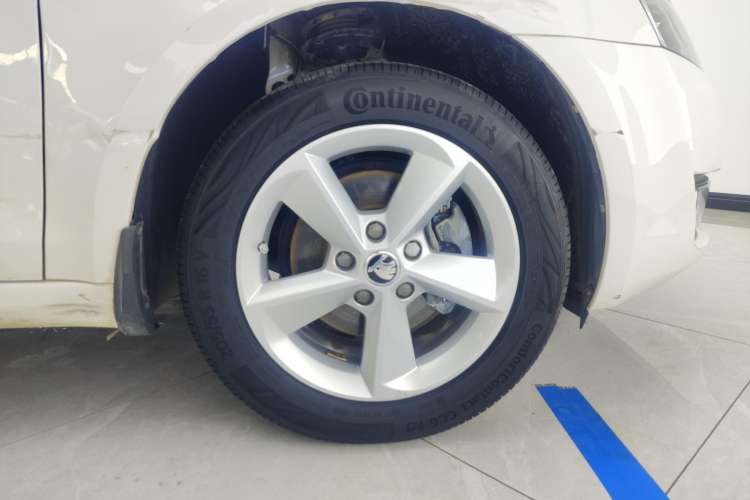 Used Skoda Octavia 2015 1.6L Automatic Yijie Edition
