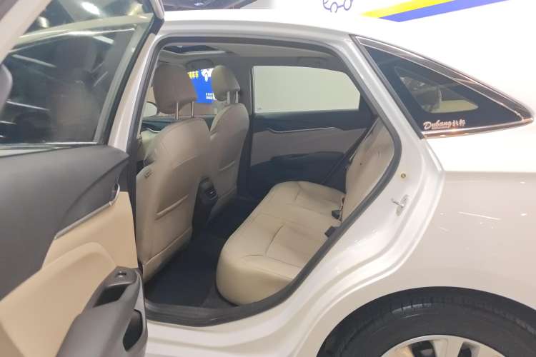 Used Buick GT 2019 15T Dual-Clutch Connected Elite Model China VI
