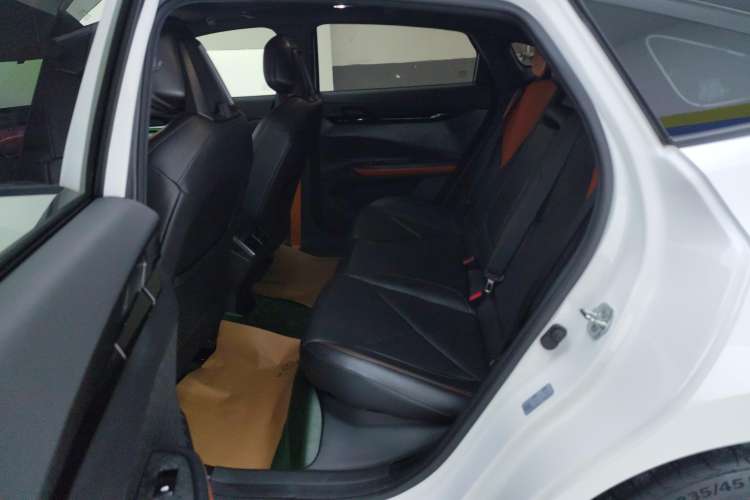 Used Changan UNI-V 2022 1.5T Prestige Version
