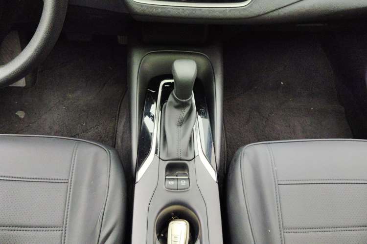 Used Toyota Levin 2022 185T CVT Luxury Edition
