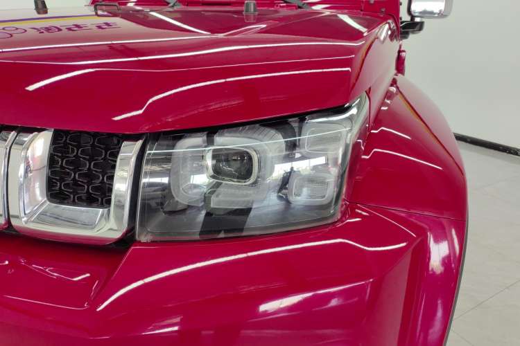 Used Beijing Auto BJ40 2020 2.0T Automatic Four-Wheel Drive Urban Hunter Edition Chivalrous Type
