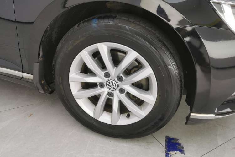 Used Volkswagen Magotan 2018 280TSI DSG Comfort Model
