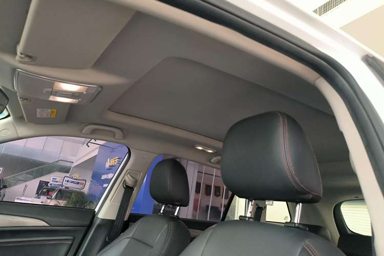 Used Changan CS75 2017 Shangku Edition 1.5T Manual ZhiXiang Model
