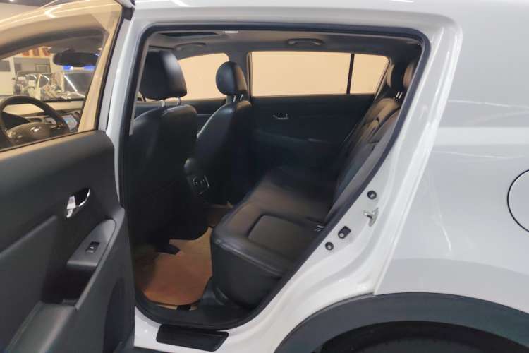 Used Kia Sportage R 2016 2.0L Automatic Two-Wheel Drive GLS Trim
