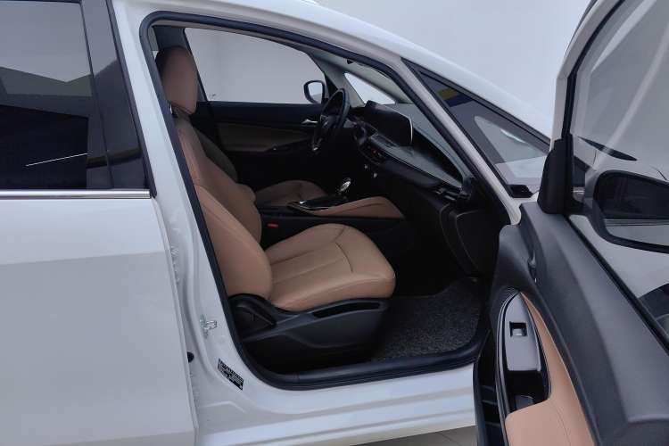 Used Buick GL6 2021 323T Mild Hybrid Connect Luxury Model
