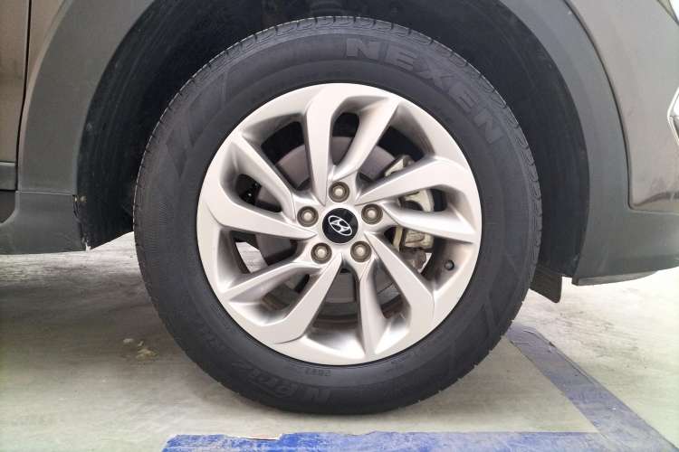 Used Hyundai Tucson 2015 1.6T Dual-Clutch Two-Wheel-Drive Smart Model
