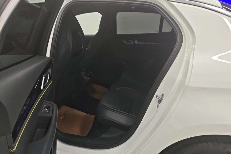 Used Lynk & Co 03 2023 1.5TD DCT JingPro
