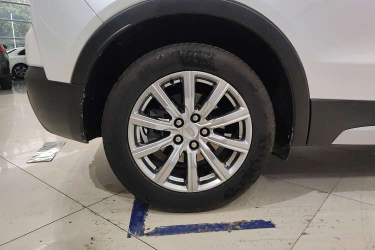 Used Cadillac XT4 2018 28T Two-Wheel Drive Leading Version
