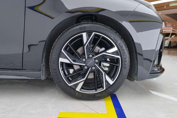 Used Lynk & Co 03 2023 1.5TD DCT JingPro
