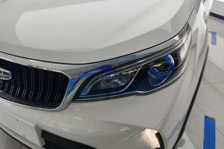 Used Geely Auto Vision X3 2021 PRO 1.5L CVT Deluxe Model
