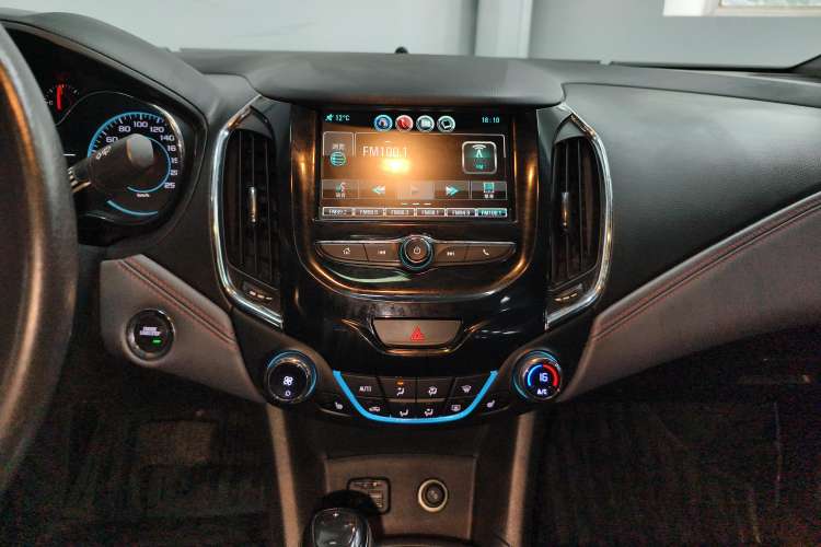 Used Chevrolet Cruze 2018 Redline 330T Dual-Clutch Flagship Edition
