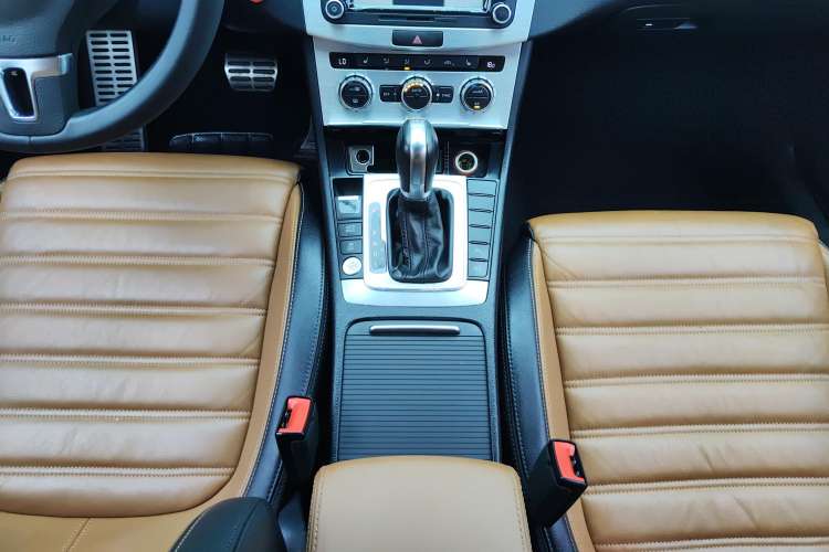 Used Volkswagen FAW-Volkswagen CC 2016 2.0 TSI Luxury Model
