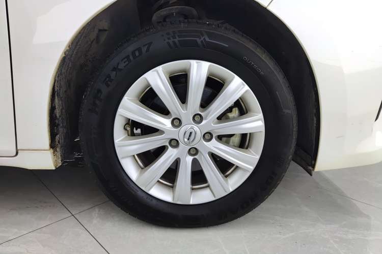 Used GAC Trumpchi M6 2019 270T DCT Luxury Edition (6-seater) China VI
