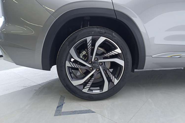 Used Geely Auto Monjaro L 2023 2.0TD High-Power Automatic Two-Wheel Drive Flagship Version
