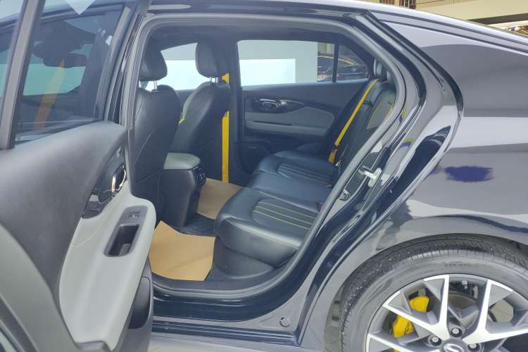 Used GAC Trumpchi EMPOW 2021 270T DCT J16 Version
